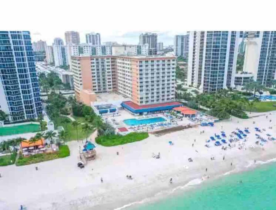Апартаменты Alojamiento Con Balcon Hacia La Playa 115 Майами-Бич Экстерьер фото